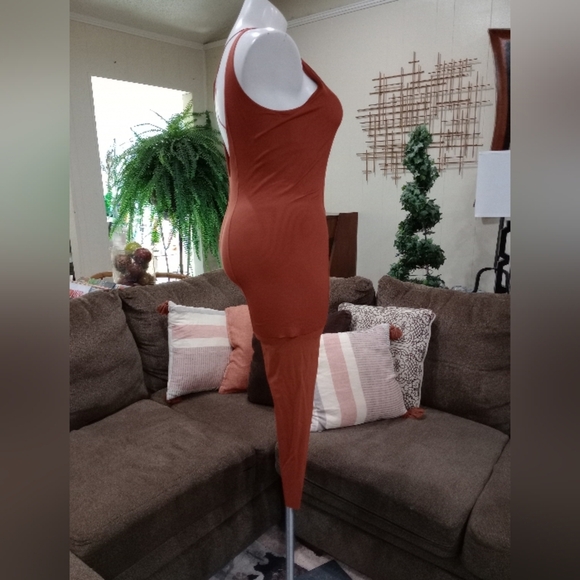 Yoga Asana Luxe Training Bodysuit Ribbed Rust Women's Nike XL Slimming Romper - Picture 2 of 14